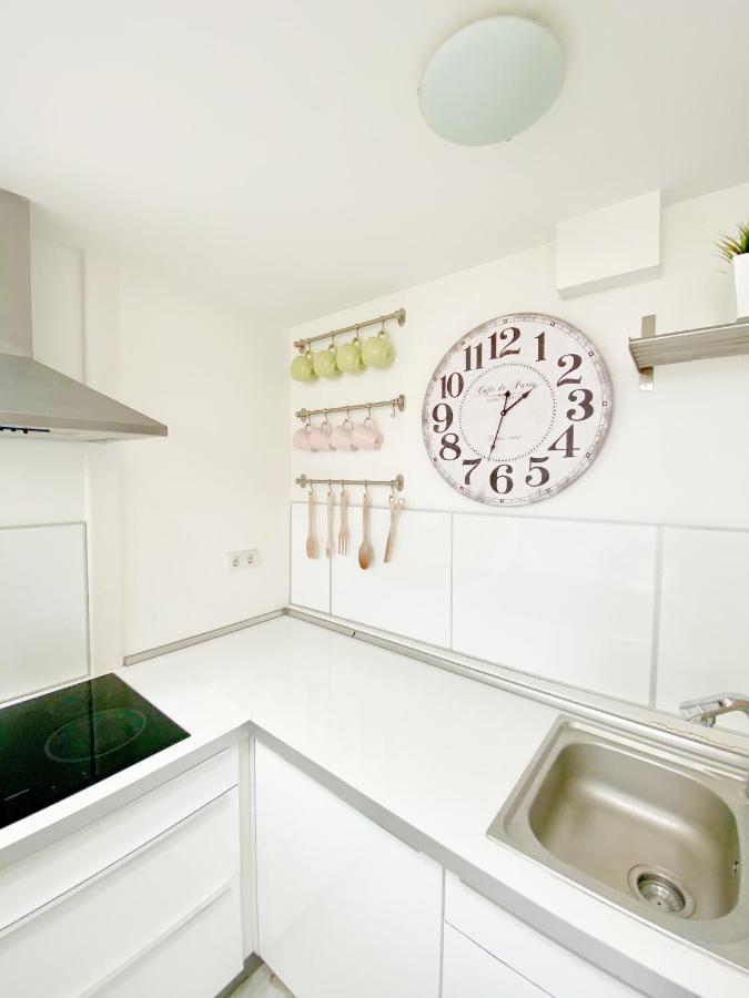Loft With Rooftop And Free Parking In Garage Budapest Exterior photo